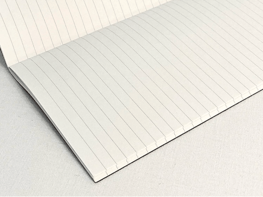 '001 Lined' Regular Refill for 'Traveler's Notebook' - Honest Paper - 4902805142458