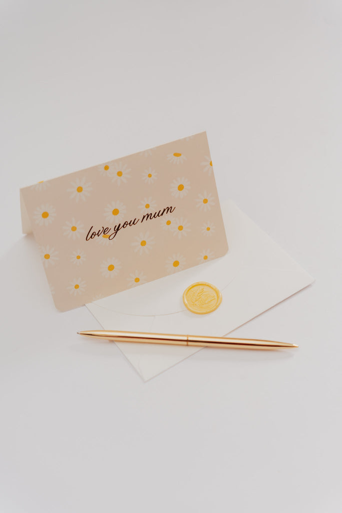 NEW 'Love You Mum' Daisies Greeting Card - Honest Paper - 5061008170336